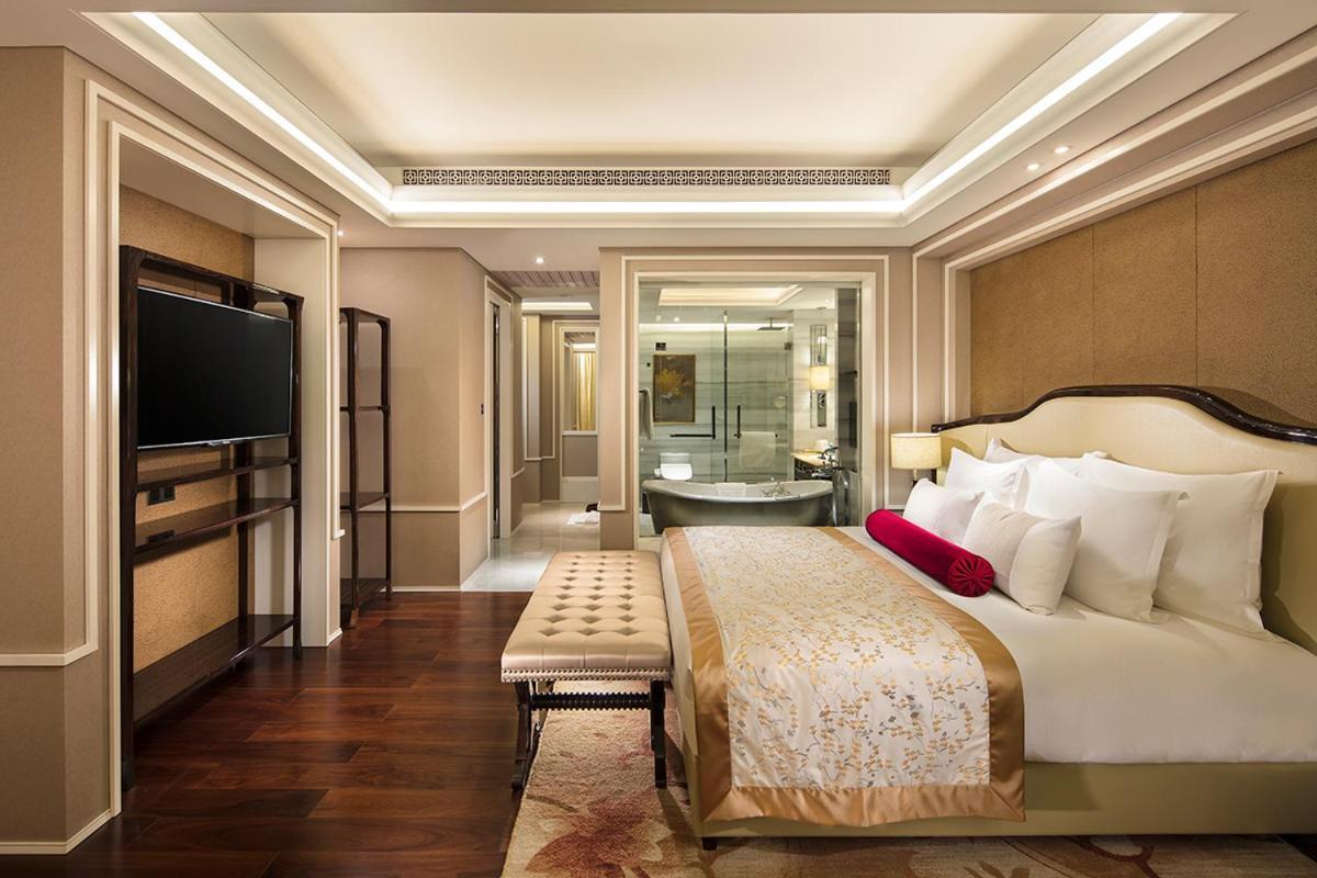 Grand Bay Hotel Beijing Jinpoluo Exterior photo