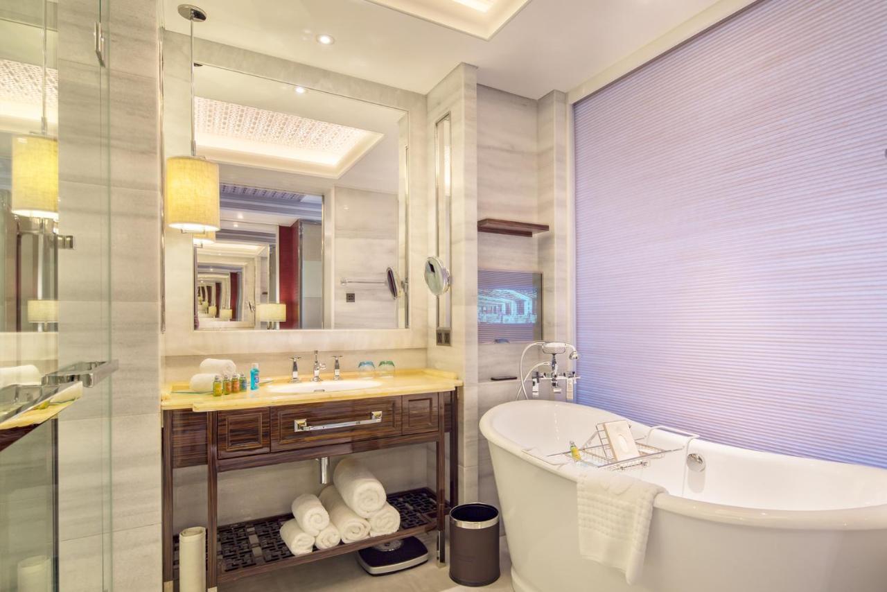 Grand Bay Hotel Beijing Jinpoluo Exterior photo